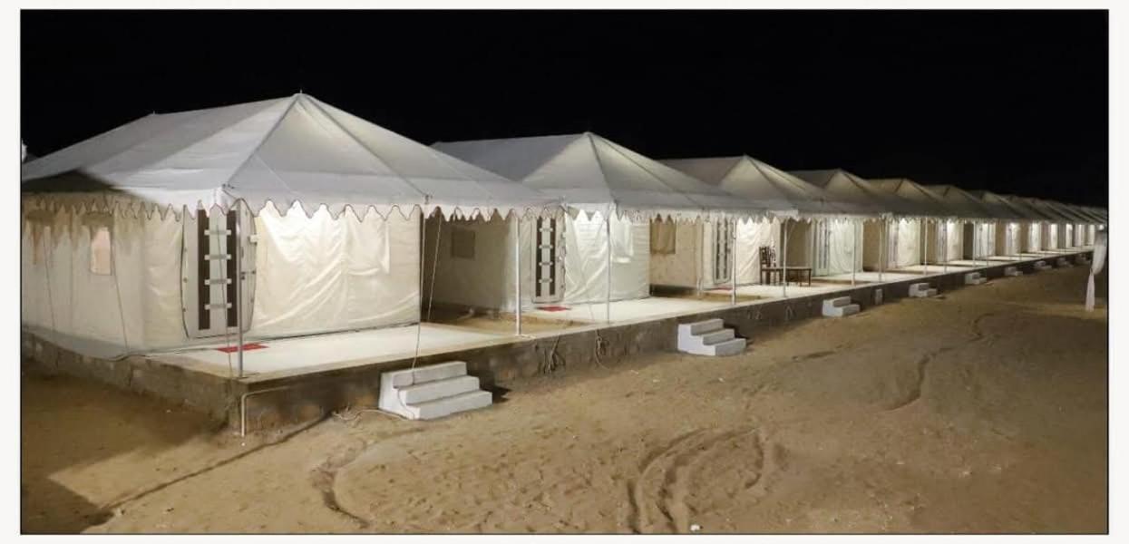 Om Luxury Resort Jaisalmer Exterior foto